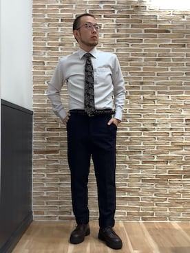 「アイテム（ビジネスシャツ）」を使った、BRICK HOUSE シャツ工房 福岡橋本木の葉モール店さん（メンズ・163cm）の秋コーディネート