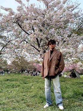 「Ray-Ban（レイバン）のアイテム」を使った、カズッチさん（メンズ・177cm）の春コーディネート