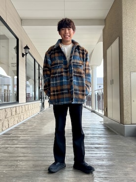 「CPCM」｜「アイテム（スニーカー）」を使った、YUKIさん（メンズ・172cm）の秋コーディネート