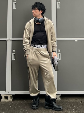 「アイテム（香水）」を使った、shinyaさん（メンズ・168cm）の秋コーディネート