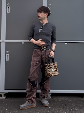 「Clarks（クラークス）のアイテム」を使った、shinyaさん（メンズ・168cm）の秋コーディネート