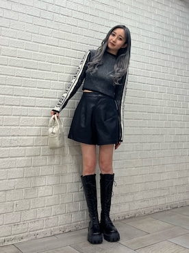 「タイト」｜「アイテム（ブーツ）」を使った、熊澤姫奈さん（レディース・155cm）の冬コーディネート
