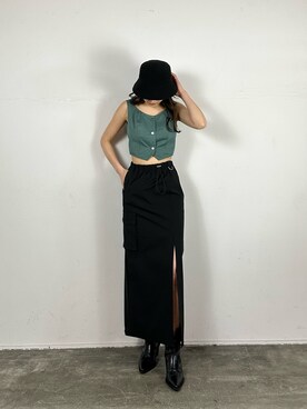 「EMODA（エモダ）のアイテム（チャーム）」を使った、花島郁さん（レディース・167cm）の春コーディネート
