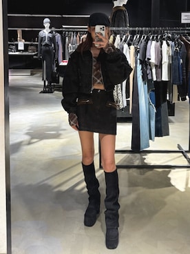 「EMODA（エモダ）のアイテム（ハンチング/ベレー帽）」を使った、花島郁さん（レディース・167cm）の秋コーディネート