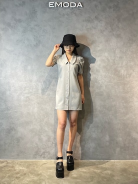 「EMODA（エモダ）のローカラータックワンピース（ワンピース）」を使った、花島郁さん（レディース・167cm）の春コーディネート