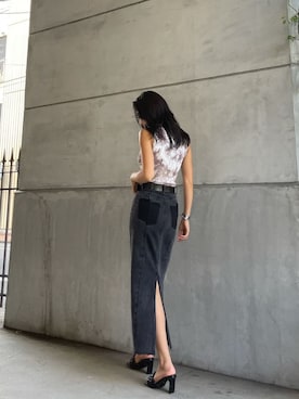 「EMODA（エモダ）のアイテム（ブレスレット）」を使った、花島郁さん（レディース・167cm）の夏コーディネート