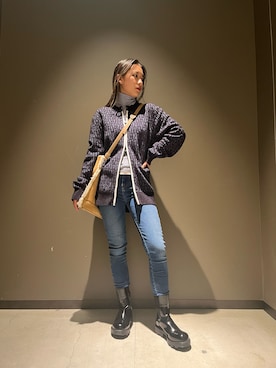 「DIESEL」｜「アイテム（ブーツ）」を使った、サラさん（レディース・160cm）の冬コーディネート