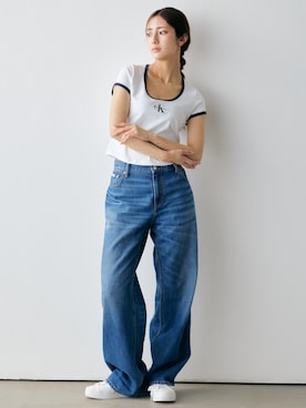 「Calvin Klein（カルバン・クライン）のアイテム」を使った、公式 Calvin Kleinさん（レディース・161cm）の夏コーディネート