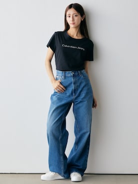 「Calvin Klein（カルバン・クライン）のアイテム」を使った、公式 Calvin Kleinさん（レディース・161cm）の夏コーディネート