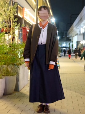 「アイテム（デニムスカート）」を使った、ぬくいさん（レディース・160cm）の秋コーディネート