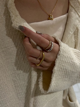 「アイテム（リング）」を使った、saekaさん（レディース・172cm）の秋コーディネート