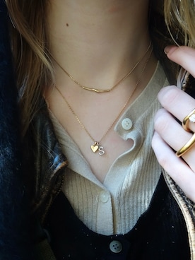 「アイテム（チャーム）」を使った、saekaさん（レディース・172cm）の冬コーディネート