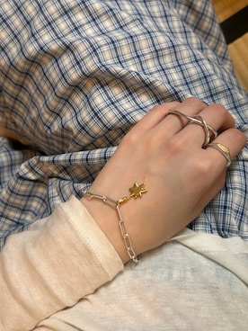 「アイテム（チャーム）」を使った、saekaさん（レディース・172cm）の春コーディネート