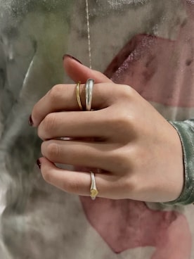 「アイテム（アクセサリー）」を使った、saekaさん（レディース・172cm）の冬コーディネート