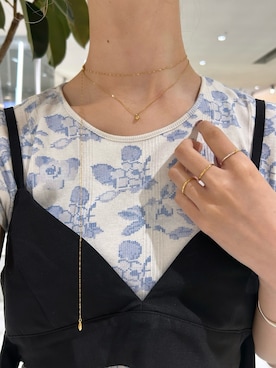 「アイテム（リング）」を使った、saekaさん（レディース・172cm）の秋コーディネート