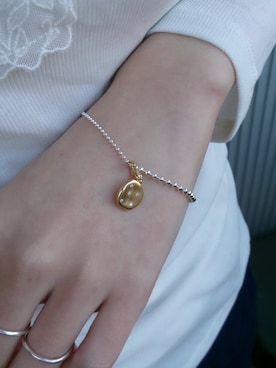 「TEN.（テン）のアイテム（アクセサリー）」を使った、saekaさん（レディース・172cm）の春コーディネート