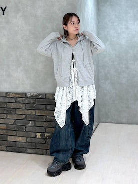 「PBLIM（ページボーイリム）の《UNISEX》スラブブリーチデニム（デニムパンツ）」を使った、ぬまさん（レディース・156cm）の秋コーディネート