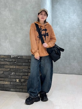 「PBLIM（ページボーイリム）の《UNISEX》スラブブリーチデニム（デニムパンツ）」を使った、ぬまさん（レディース・156cm）の秋コーディネート