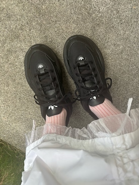 「アイテム（スニーカー）」を使った、momo5268さん（レディース・151cm・40代）の秋コーディネート