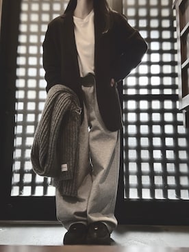 「アイテム（スウェットパンツ）」を使った、momoさん（レディース・151cm・40代）の冬コーディネート