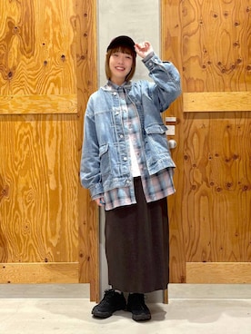 「JEANASIS（ジーナシス）のアソートチェックシャツLS/157636（シャツ/ブラウス、ブルー系）」を使った、hihihinappiさん（レディース）の春コーディネート