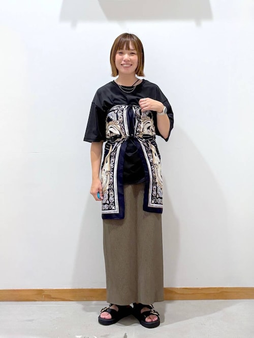 超美品！完売品！APstudioスカーフプリントパンツ38サイズ 超美品！完売品！APstudioスカーフプリントパンツ38サイズ