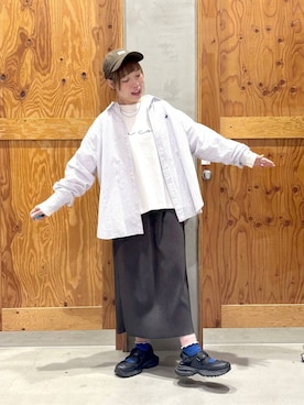 「studio CLIP（スタディオクリップ）の《natural by clip》アソートプリントロングTシャツ（Tシャツ/カットソー、その他）」を使った、hihihinappiさん（レディース）の春コーディネート