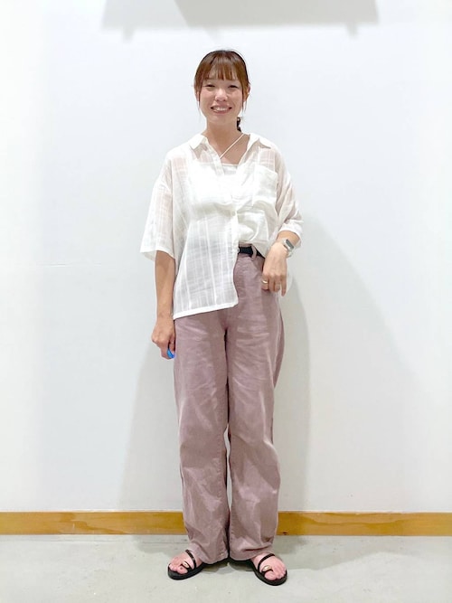 聖になります スマホとLOWRYSFARMシャツ 聖になります スマホとLOWRYSFARMシャツ LOWRYS FARMのトップス
