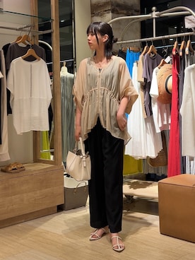 「Jena espace merveilleux（ジェナ　エスパスメルヴェイユ）のハーフスリーブシアーブルゾン（ベスト、ベージュ系）」を使った、らむしさん（レディース・171cm）の夏コーディネート