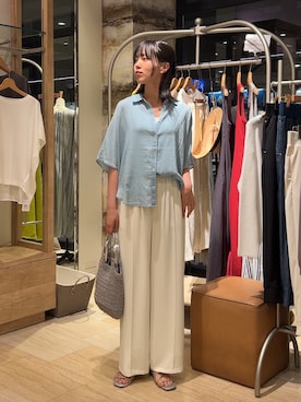「Jena espace merveilleux（ジェナ　エスパスメルヴェイユ）の【抜け感/上品】シアーデニムドルマンシャツ（シャツ/ブラウス、ブルー系）」を使った、らむしさん（レディース・171cm）の夏コーディネート