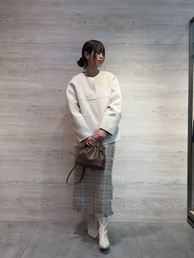 「アイテム（ノーカラージャケット）」を使った、らむしさん（レディース・171cm）の秋コーディネート