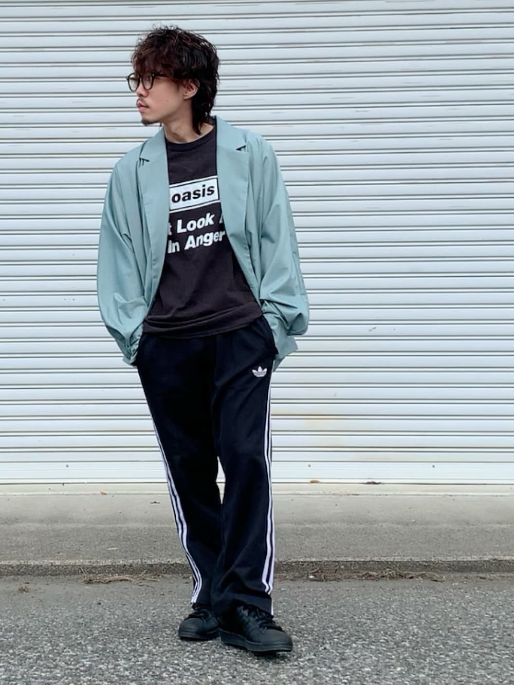 adidas oasis トラックパンツ ネイビーL adidas oasis トラックパンツ ネイビーL adidas Originals × Oasis