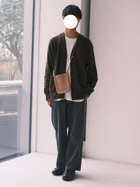 「Graphpaper（グラフペーパー）のアイテム（スラックス）」を使った、shoさん（メンズ・167cm）の秋コーディネート