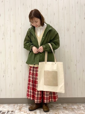 「サマンサ モスモス(Samansa Mos2)」｜「アイテム（マウンテンパーカー）」を使った、ayamiさん（レディース・153cm）の春コーディネート