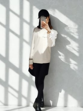 「アイテム（バングル/リストバンド）」を使った、福島めぐみ(meg)さん（レディース・165cm）の秋コーディネート