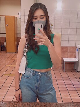 momo🤍さんのコーディネート