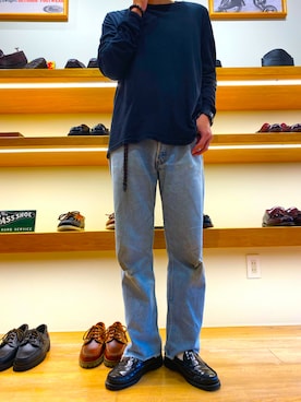 「AURALEE（オーラリー）のアイテム（Tシャツ/カットソー）」を使った、たかのぶさん（メンズ・163cm）の夏コーディネート