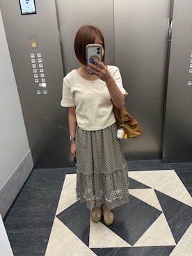 「アイテム（ボストンバッグ）」を使った、AKOさん（レディース・147cm）の秋コーディネート