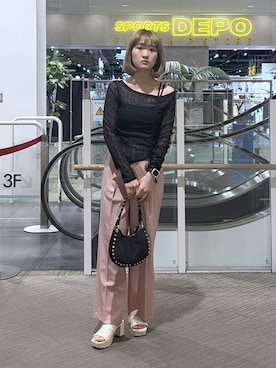 「FREE'S MART（フリーズマート）のアイテム（スラックス）」を使った、17mfmさん（レディース・158cm）の春コーディネート