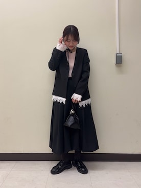 「SENSE OF PLACE by URBAN RESEARCH（センスオブプレイスバイアーバンリサーチ）のメタルツキキンチャクバッグ（ハンドバッグ、ブラック系）」を使った、おはねさん（レディース・168cm）の冬コーディネート