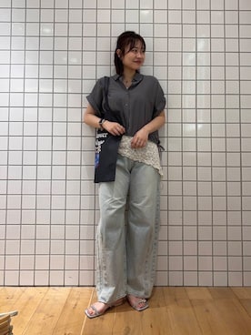 「SENSE OF PLACE by URBAN RESEARCH（センスオブプレイスバイアーバンリサーチ）のアイテム（トートバッグ）」を使った、おはねさん（レディース・168cm）の夏コーディネート