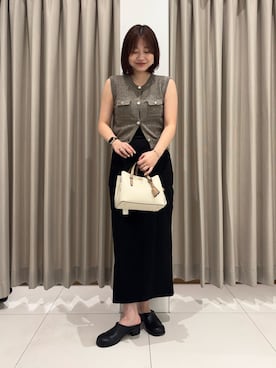 「アイテム（スリッポン）」を使った、おはねさん（レディース・168cm）の夏コーディネート