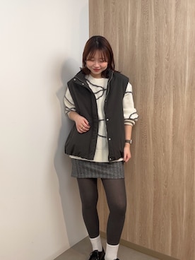 「アイテム（ダウンベスト）」を使った、おはねさん（レディース・168cm）の秋コーディネート