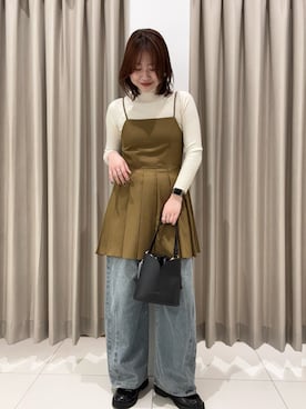 「SENSE OF PLACE by URBAN RESEARCH（センスオブプレイスバイアーバンリサーチ）の『一部WEB限定カラー』『毛玉防止』ストレッチリブハイネックセーター（ニット/セーター）」を使った、おはねさん（レディース・168cm）の秋コーディネート