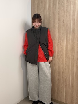 「アイテム（ダウンベスト）」を使った、おはねさん（レディース・168cm）の秋コーディネート