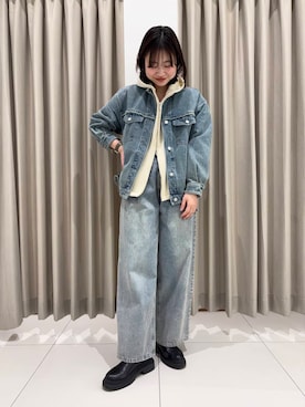 「イエベ」｜「アイテム（デニムジャケット）」を使った、おはねさん（レディース・168cm）の冬コーディネート
