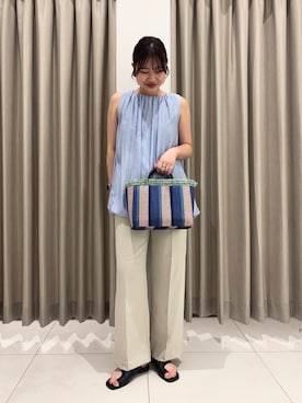 「イエベ」｜「アイテム（スラックス）」を使った、おはねさん（レディース・168cm）の夏コーディネート