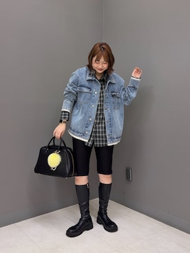 「SENSE OF PLACE by URBAN RESEARCH(センスオブプレイスバイアーバンリサーチ)の『接触冷感』UVケアチェックルーズシャツ(シャツ/ブラウス、ブラック系)」を使った、おはねさん(レディース・168cm)の秋コーディネート