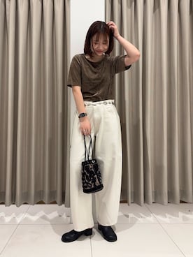 「アイテム（スリッポン）」を使った、おはねさん（レディース・168cm）の夏コーディネート