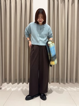 「アイテム（スラックス）」を使った、おはねさん（レディース・168cm）の秋コーディネート